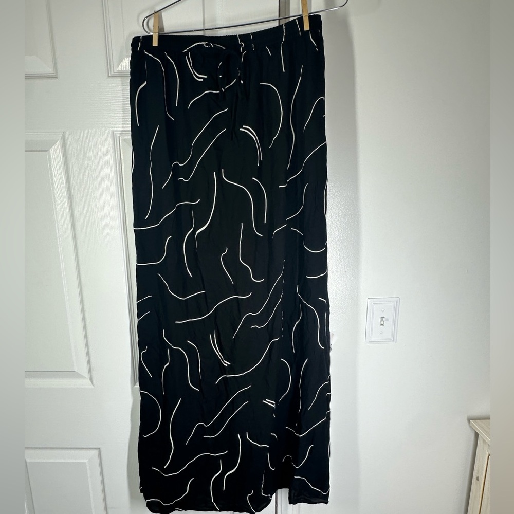 ASOS Maxi Skirt - Medium - New